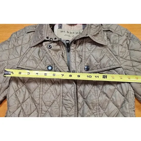 Burberry Finsbridge Short Tan Quilted Coat With COA Small P - Picture 10 of 16